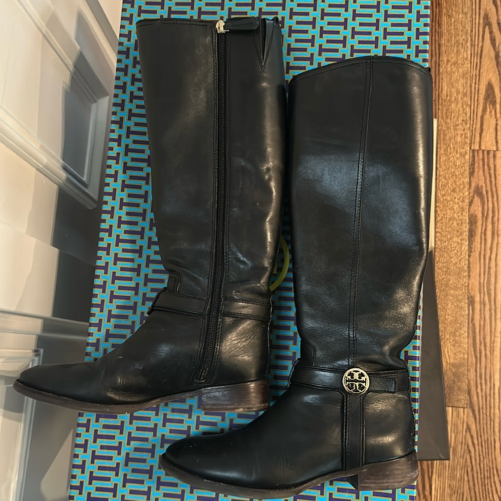 Black leather riding boots